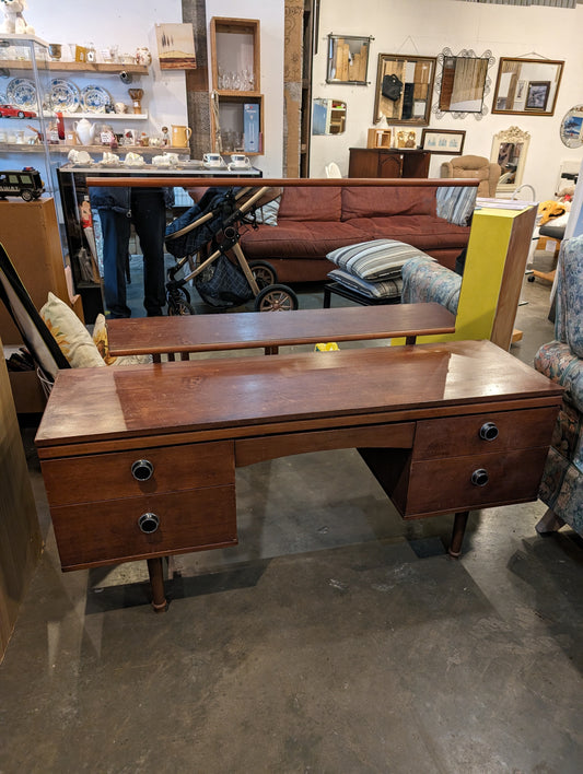 Large Desk