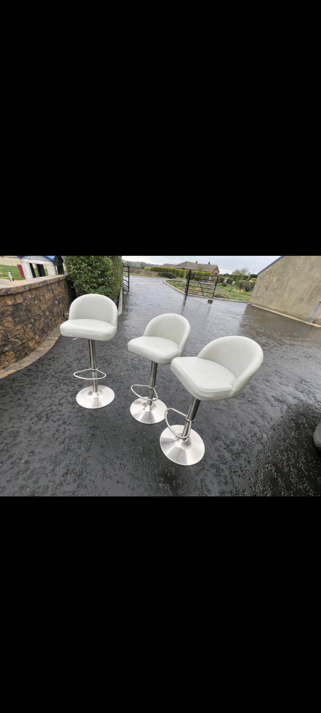 3 leather and chrome bar stools