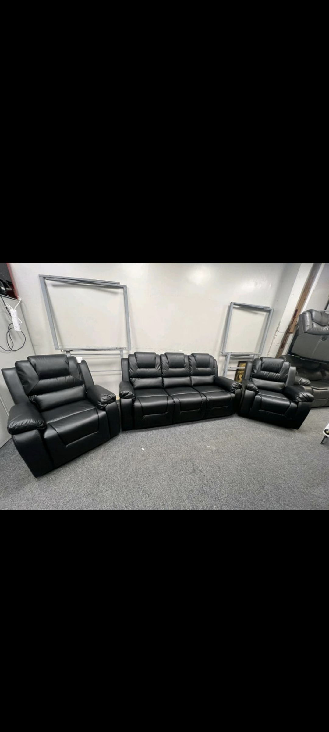 3 Seater & (2) One Seater Recliner Sofas