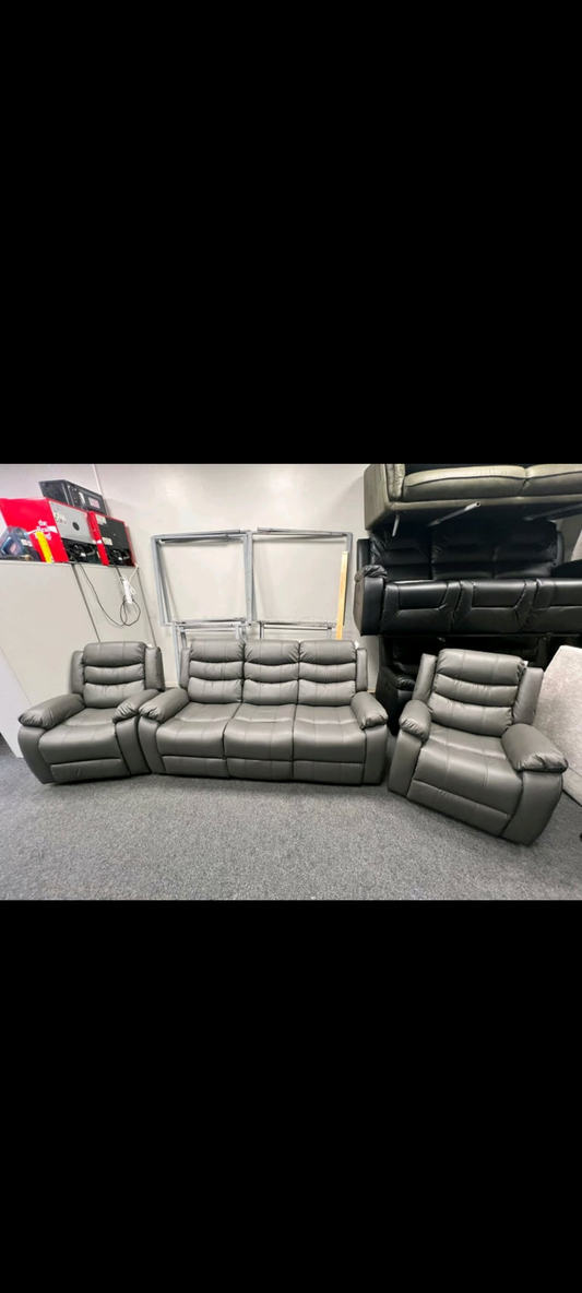 3 Seater & (2) 1 Seater Sofa Bundle