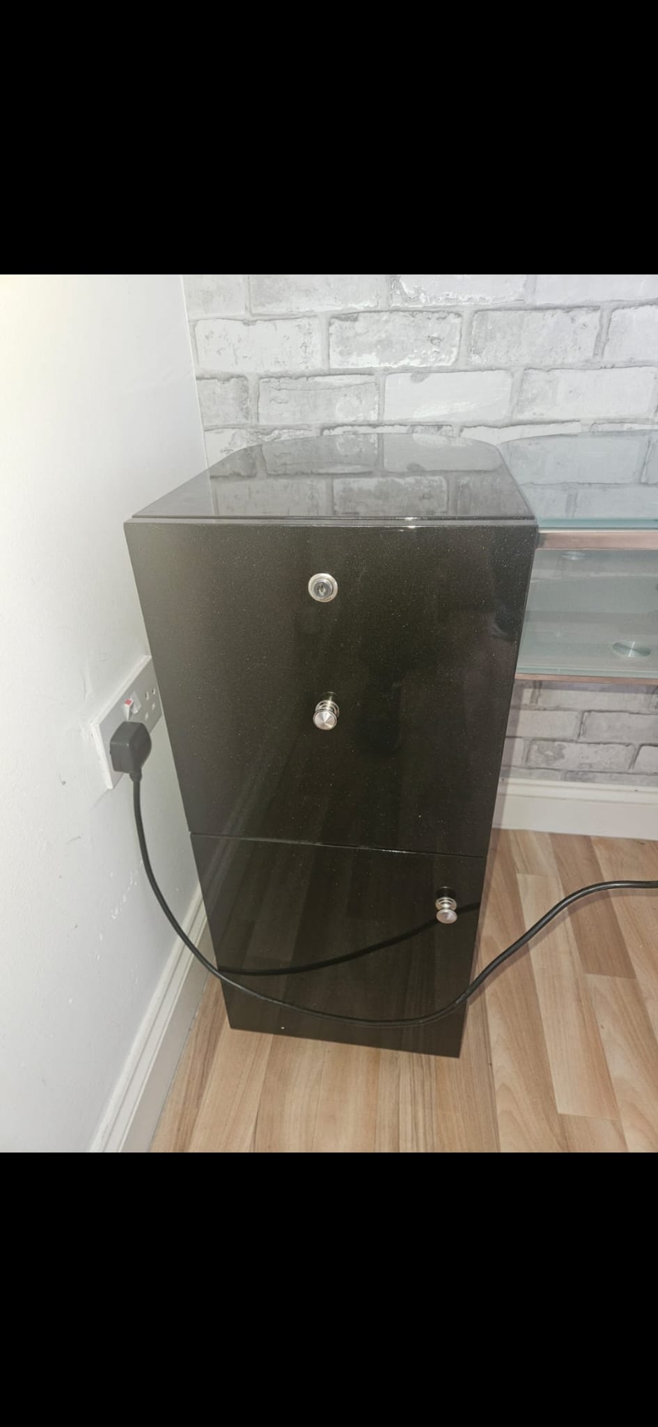 Black Manicure Table